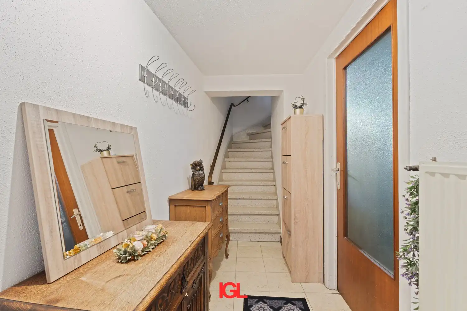 Opbrengsteigendom met 2 appartementen en garage nabij de vijvers van Anderlecht foto 2