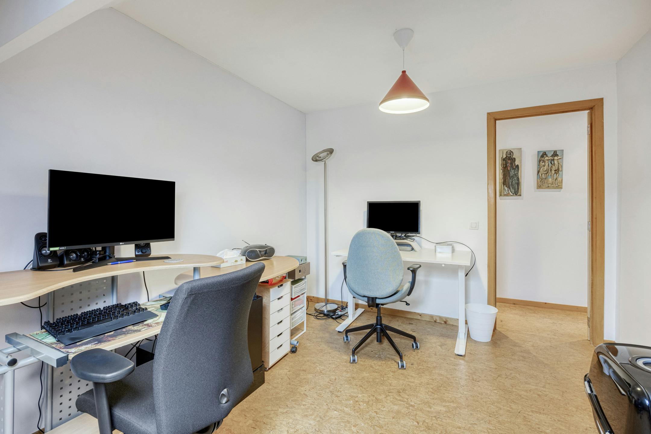 Duplex-appartement met twee slaapkamers in centrum Jette foto 16