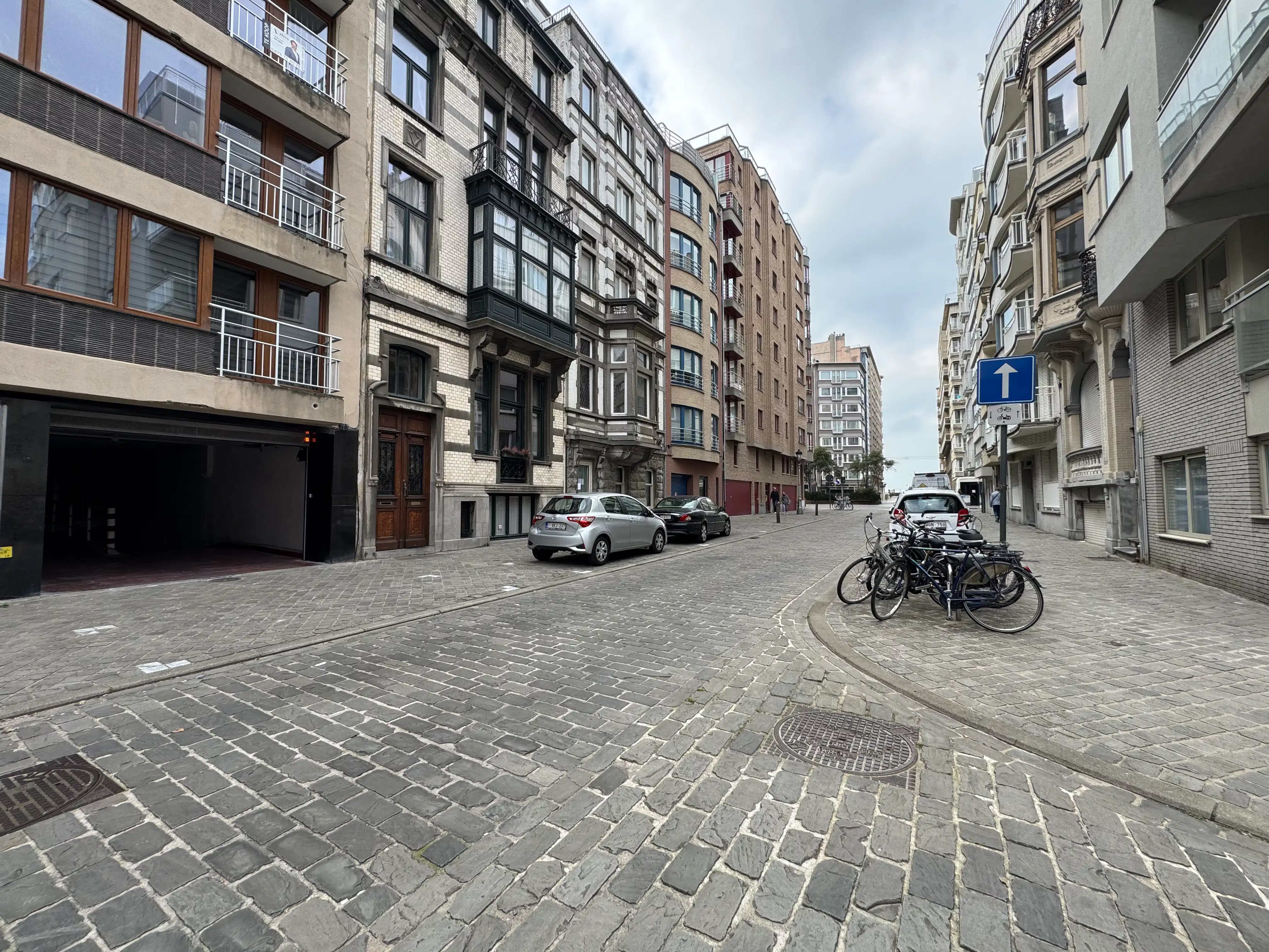 Garagebox 14m² op toplocatie Oostende foto 9