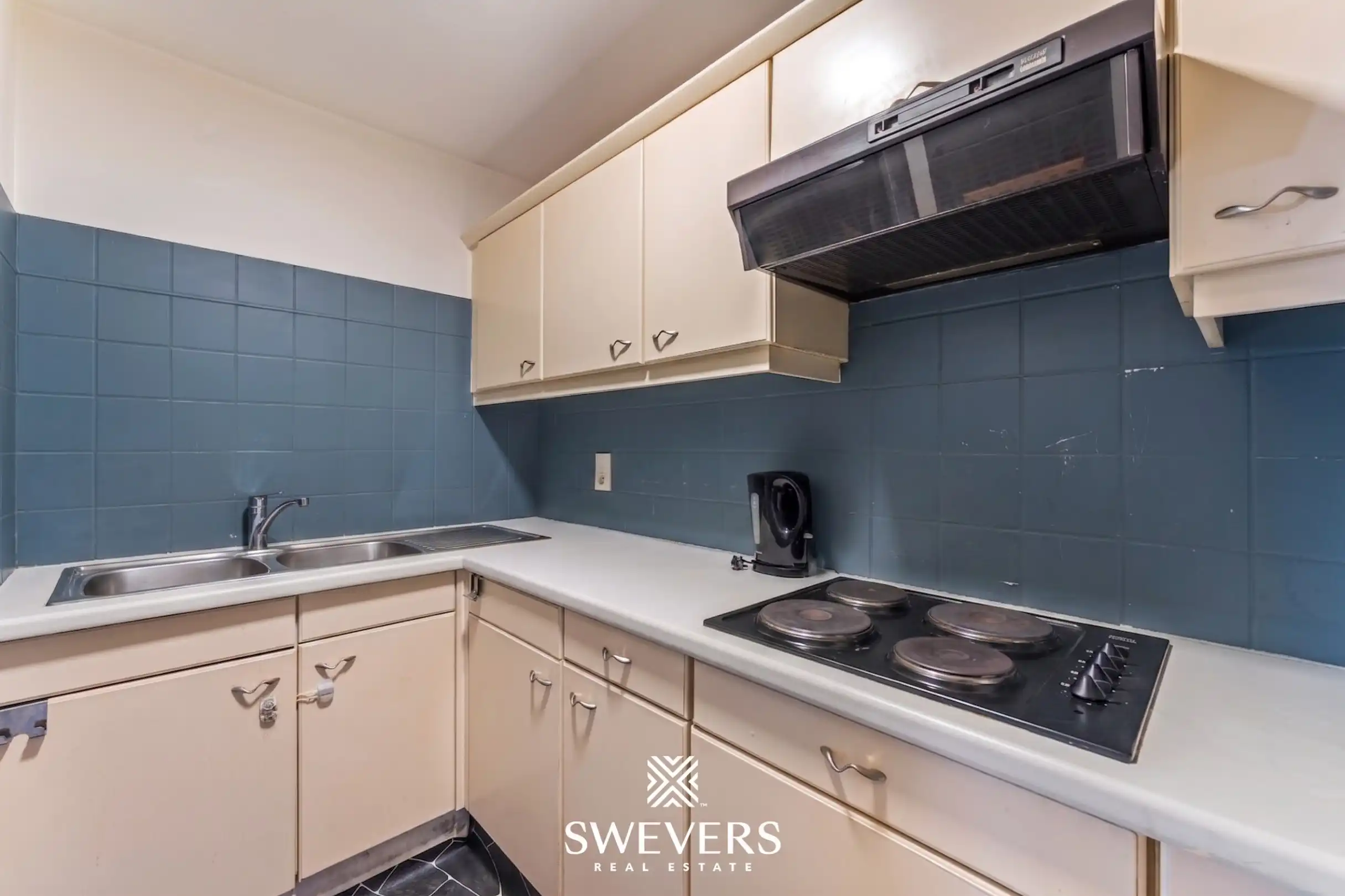  Leuk op te frissen appartement op een toplocatie foto 6