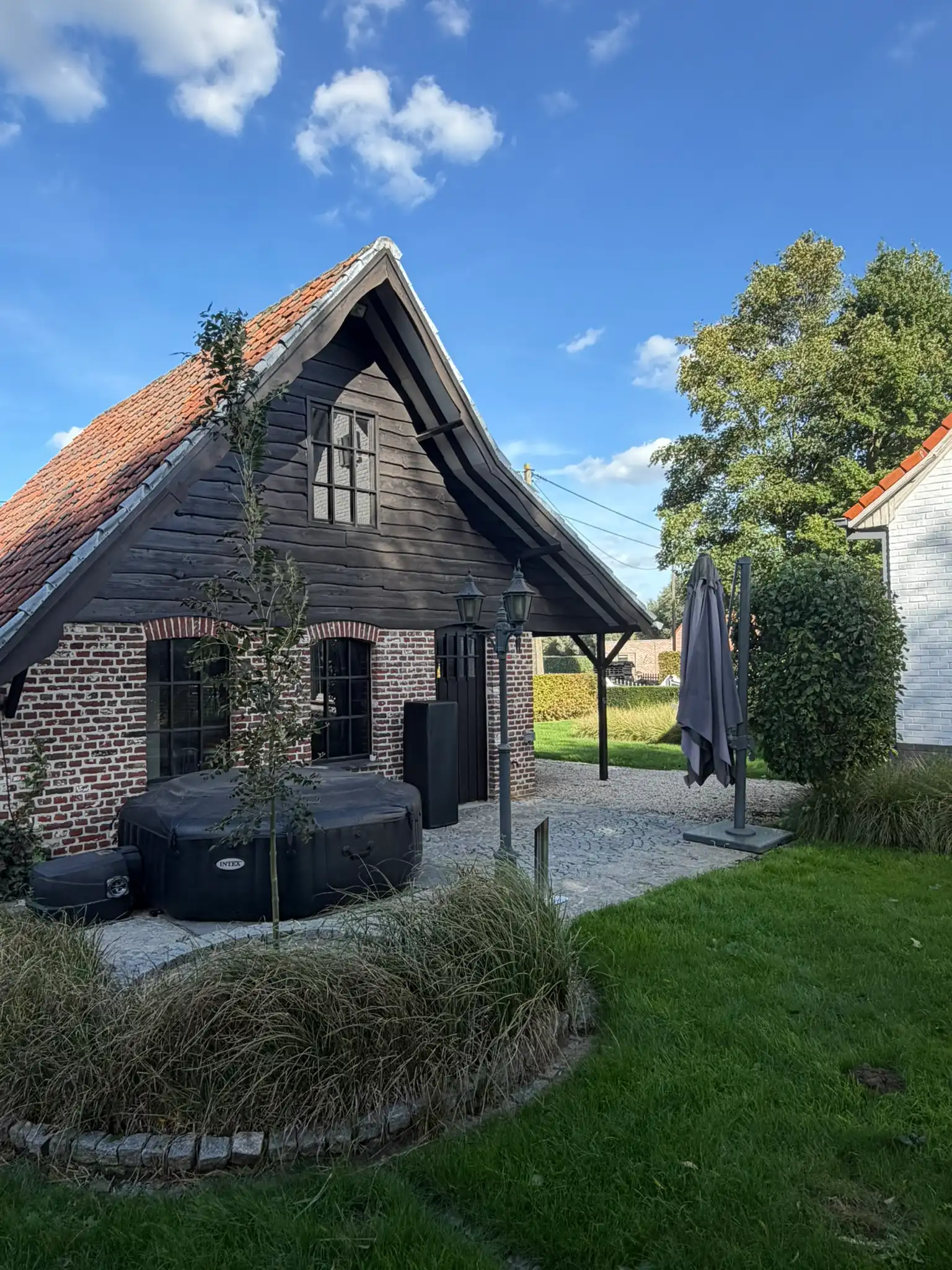 Prachtige landelijke woning met 5 slaapkamers & bijgebouwen foto 27