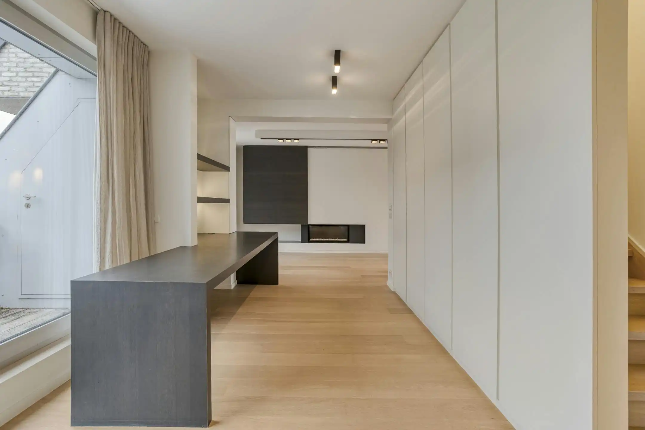 Stijlvol duplex appartement te koop aan de Kleine Bassin foto 6