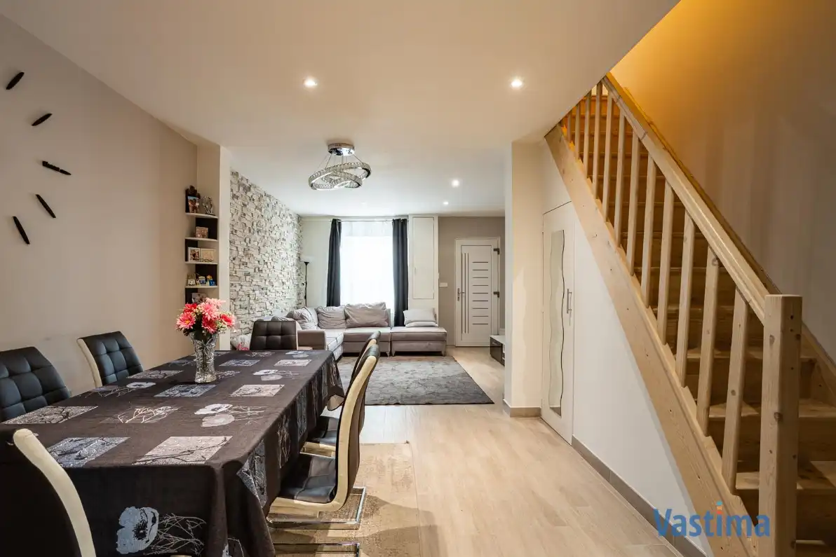 Instapklare, energiezuinige familiewoning met 4 slaapkamers, tuin en garage foto 7