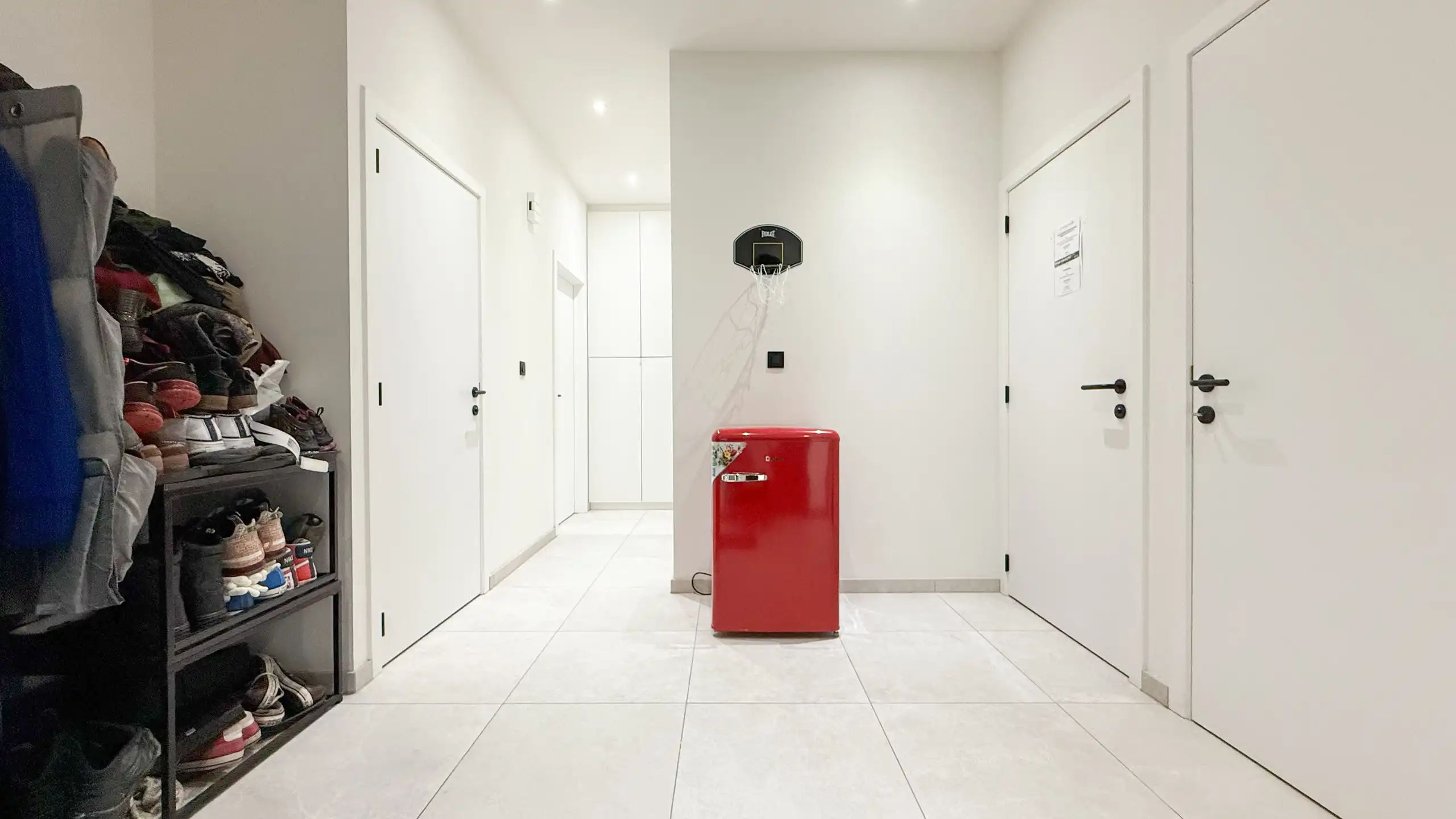 Exclusieve villa in Genk – stijlvol wonen aan 2% registratie foto 18