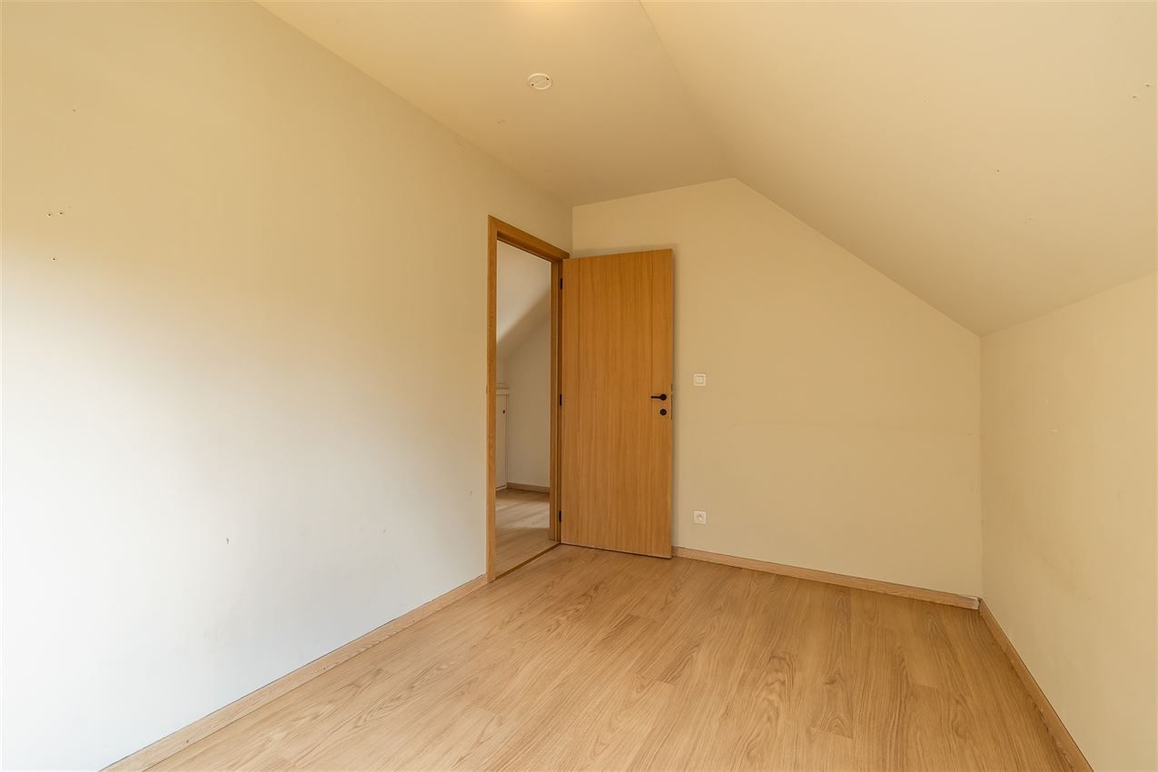 gerenoveerd, 4 slkp, label B, topligging foto 29
