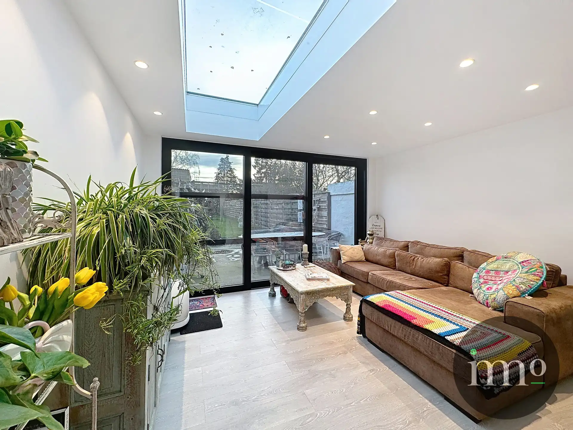 Compleet gerenoveerde burgerwoning met 2 slaapkamers en garage foto 8