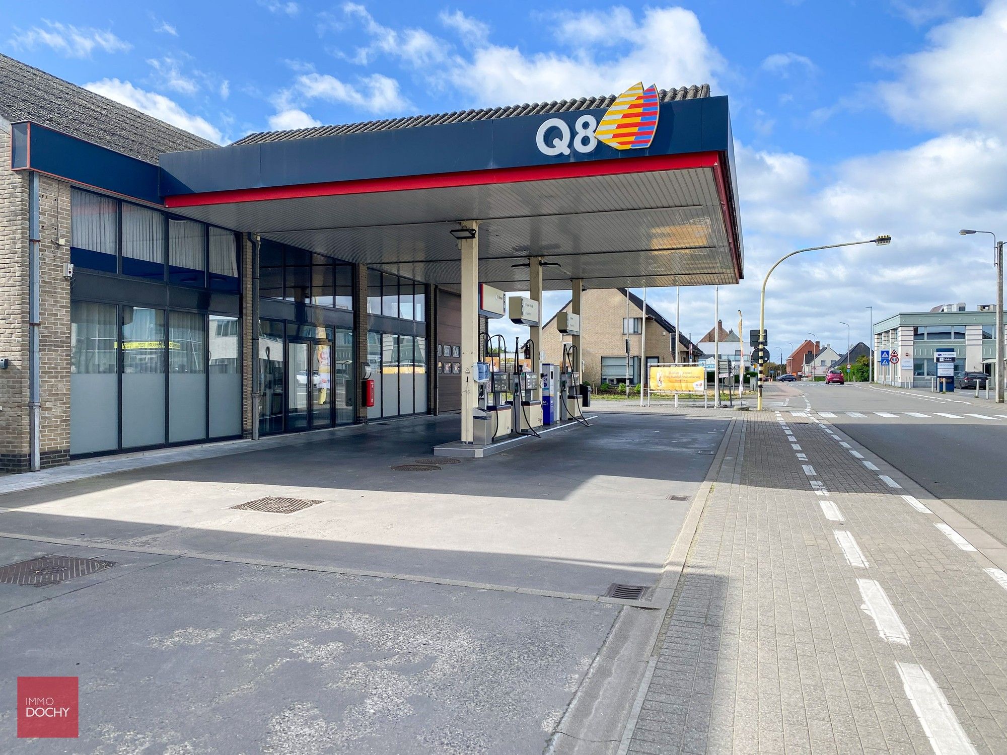 UIterst commercieel gelegen handelspand / bureel | Henri Lebbestraat foto 8