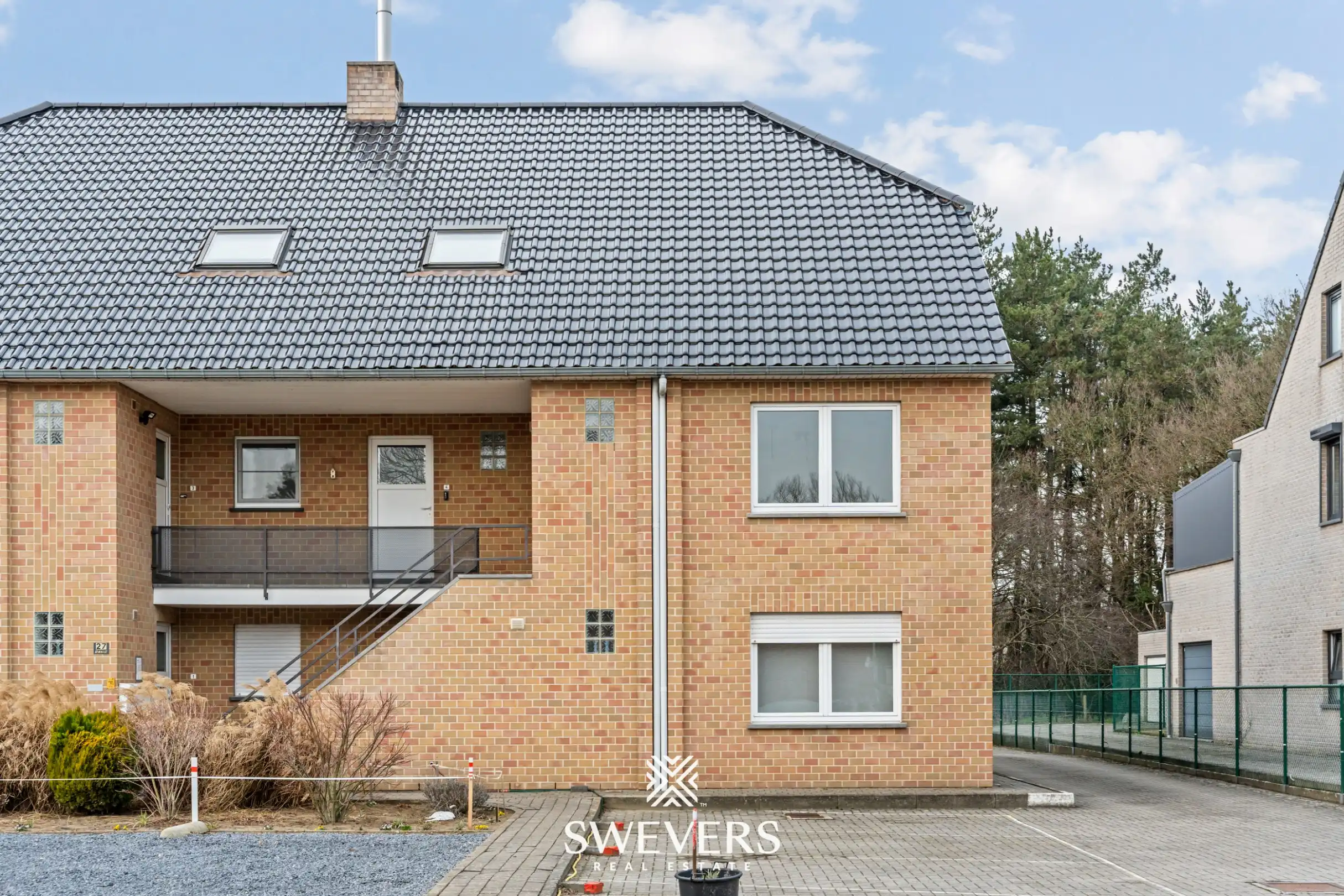 Ruim duplex appartement met 2 slaapkamers, terras en garage in Heusden-Zolder foto 20