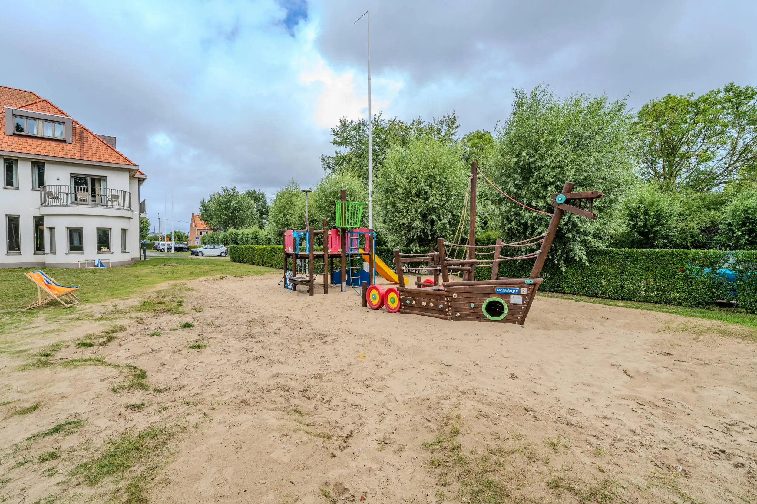 Instapklare studio te koop op een rustig domein te Westende! foto 17