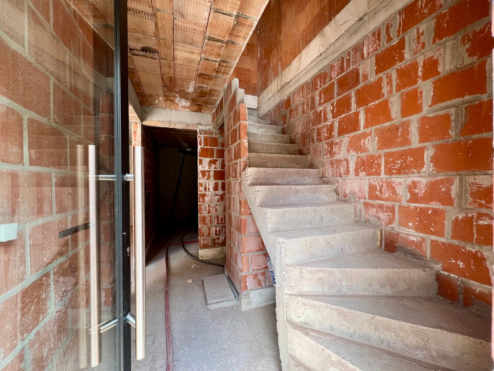 Super gelegen woning met tuin in het landelijke Aaigem foto 7