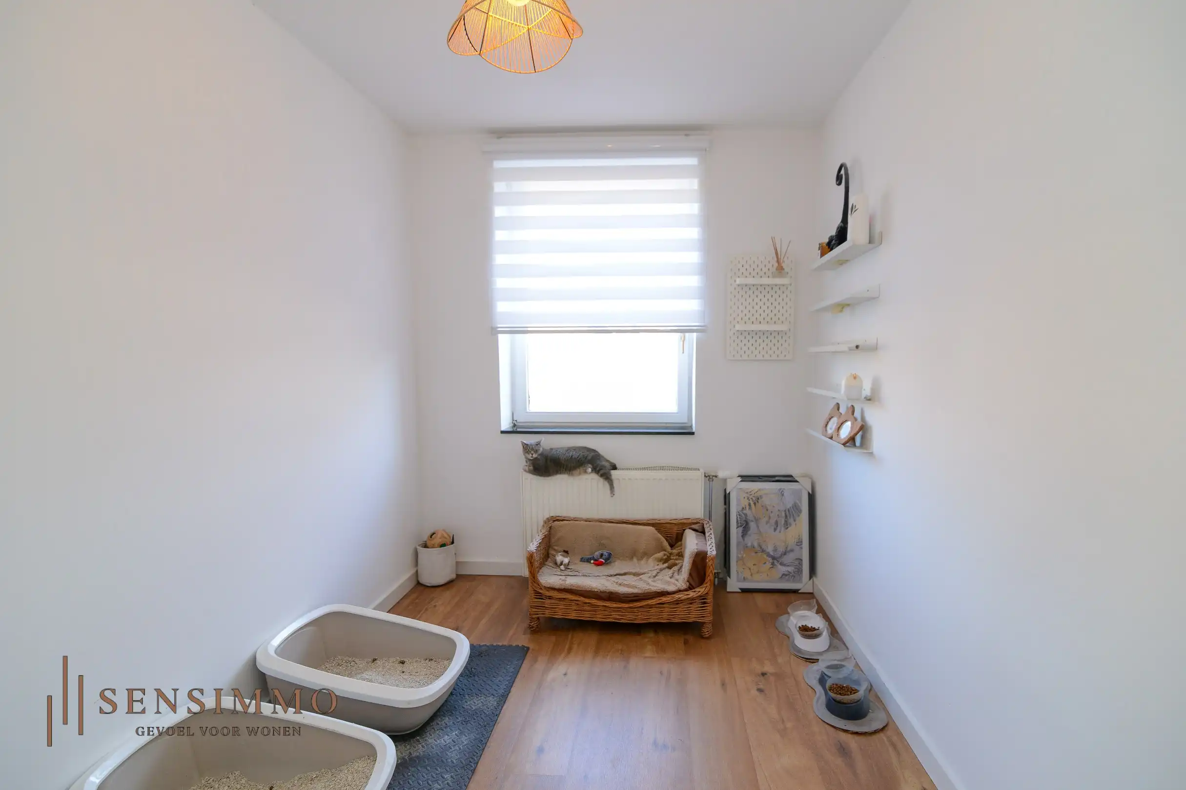 Recent gerenoveerde Tuinwijkwoning met 4 slaapkamers te Genk  foto 15