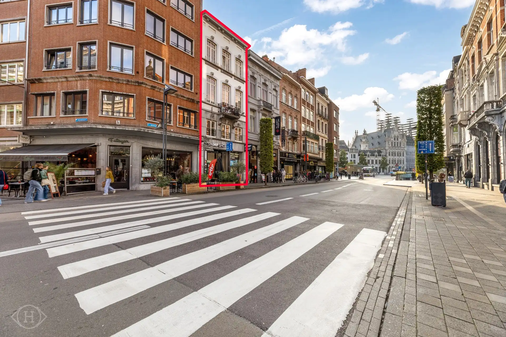 Karaktervol studentenhuis met 9 verhuurde entiteiten foto 8