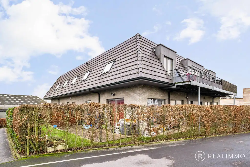 Luxueuze penthouse van 160 m² met 3 slaapkamers en parkting te Dottenijs! foto 18