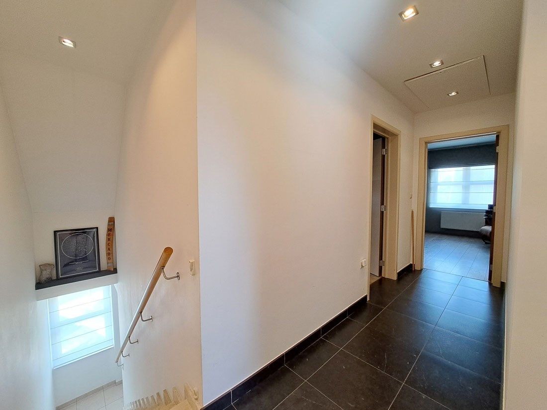 Ruim duplex appartement te Lommel foto 3