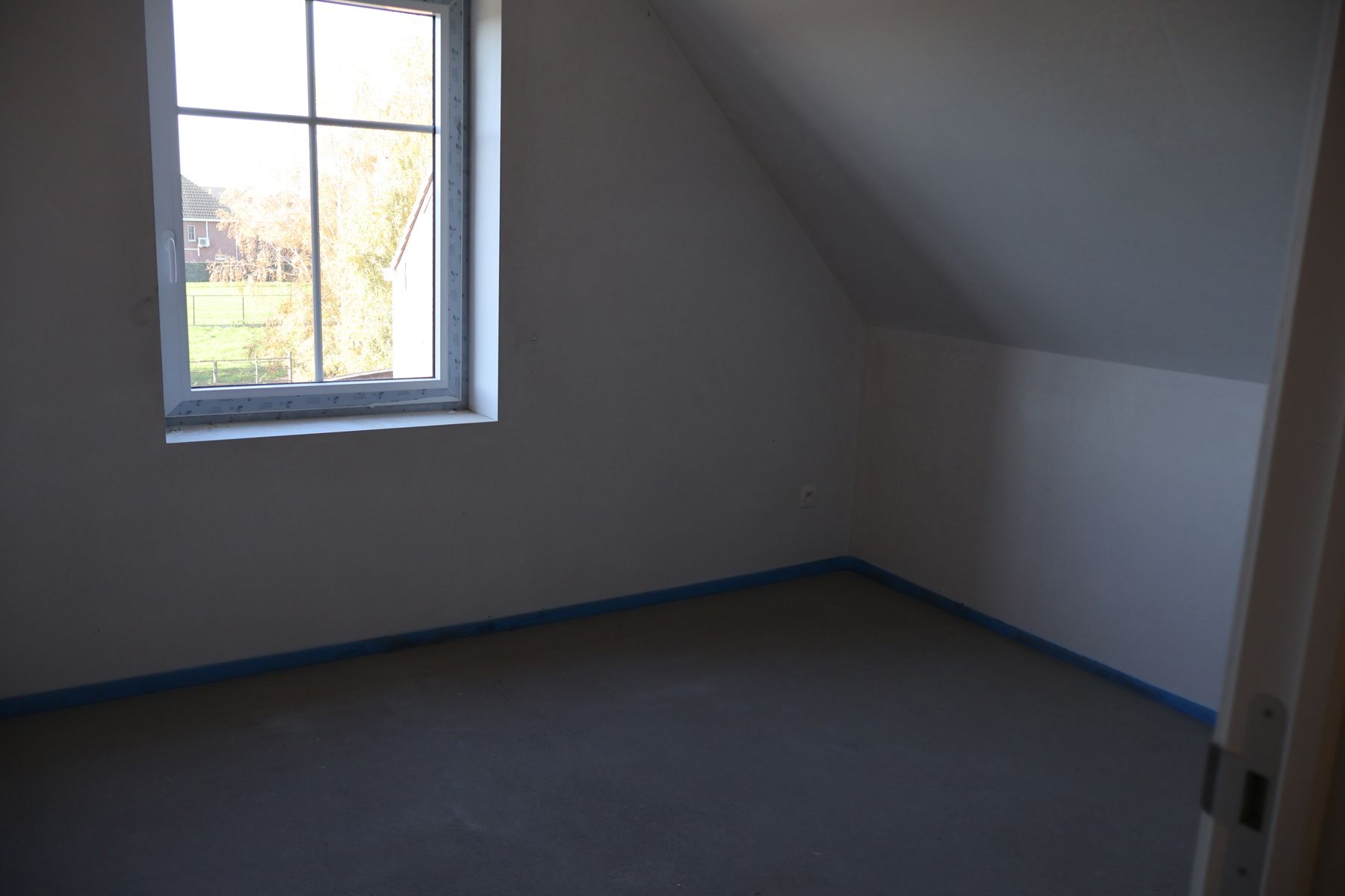 BEN-WONING MET 4 SLAAPKAMERS OP 364 M². foto 15