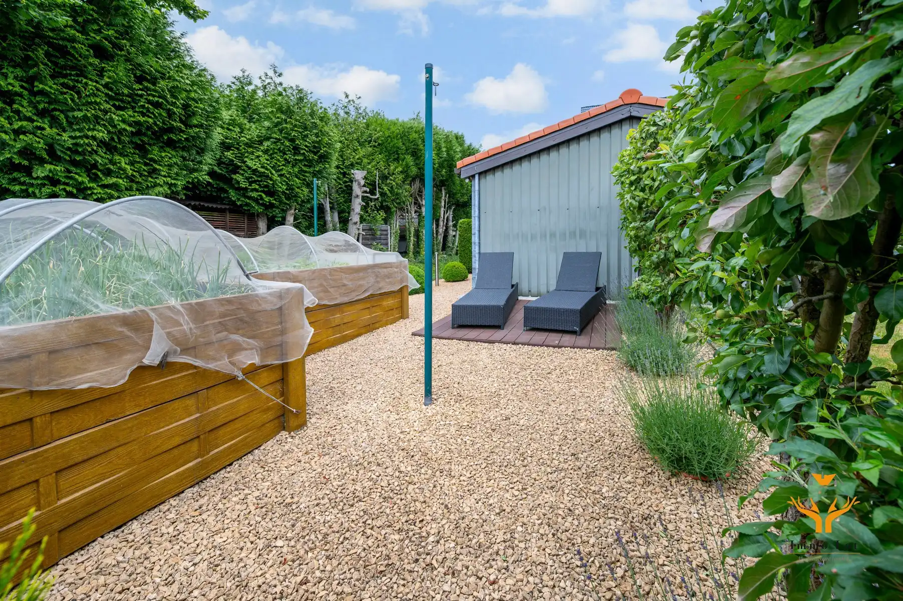 Instapklaar gelijkvloers appartement met tuin en garage foto 20