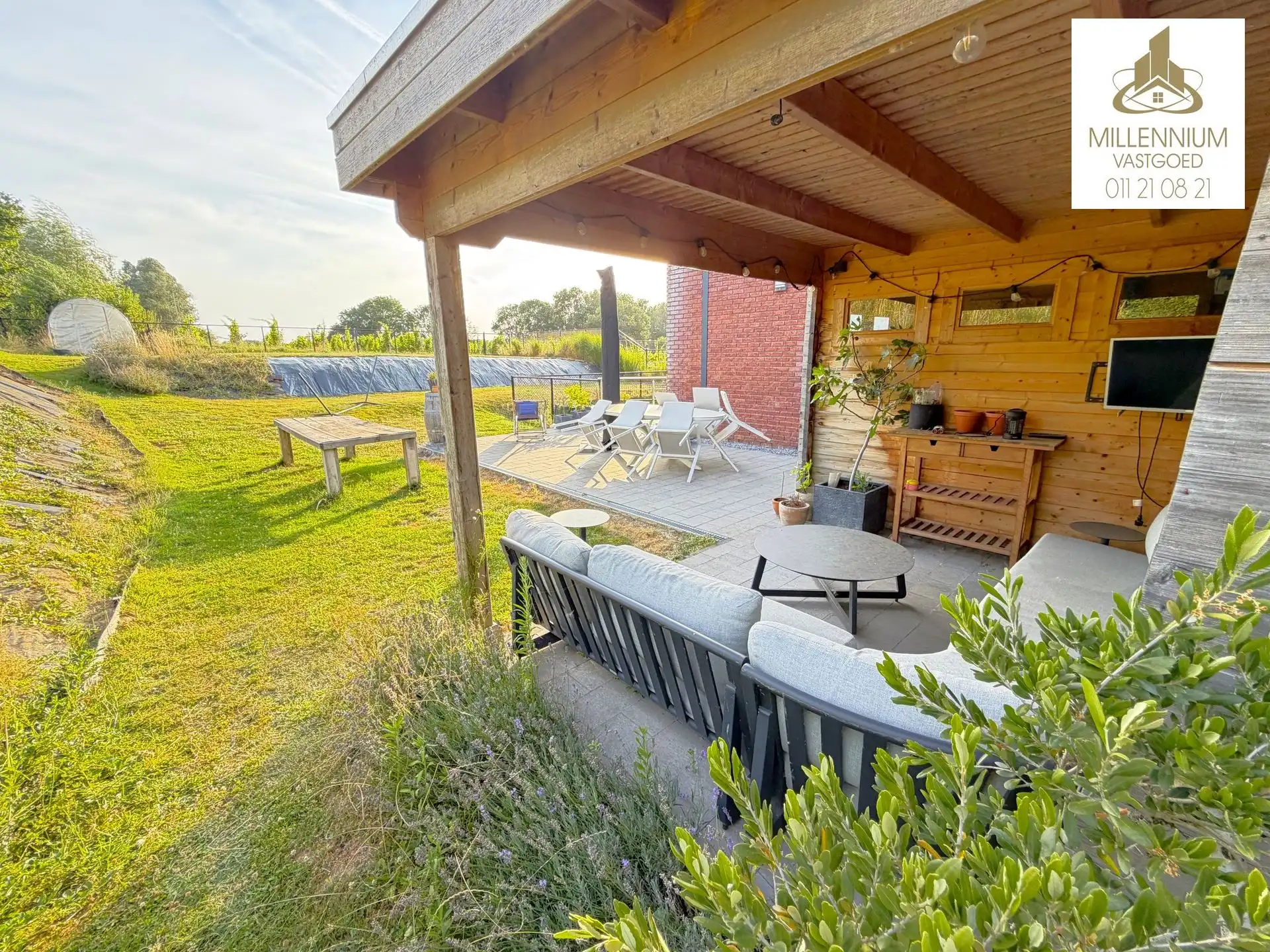 Villa met ruimte, rust en uitzicht foto 23