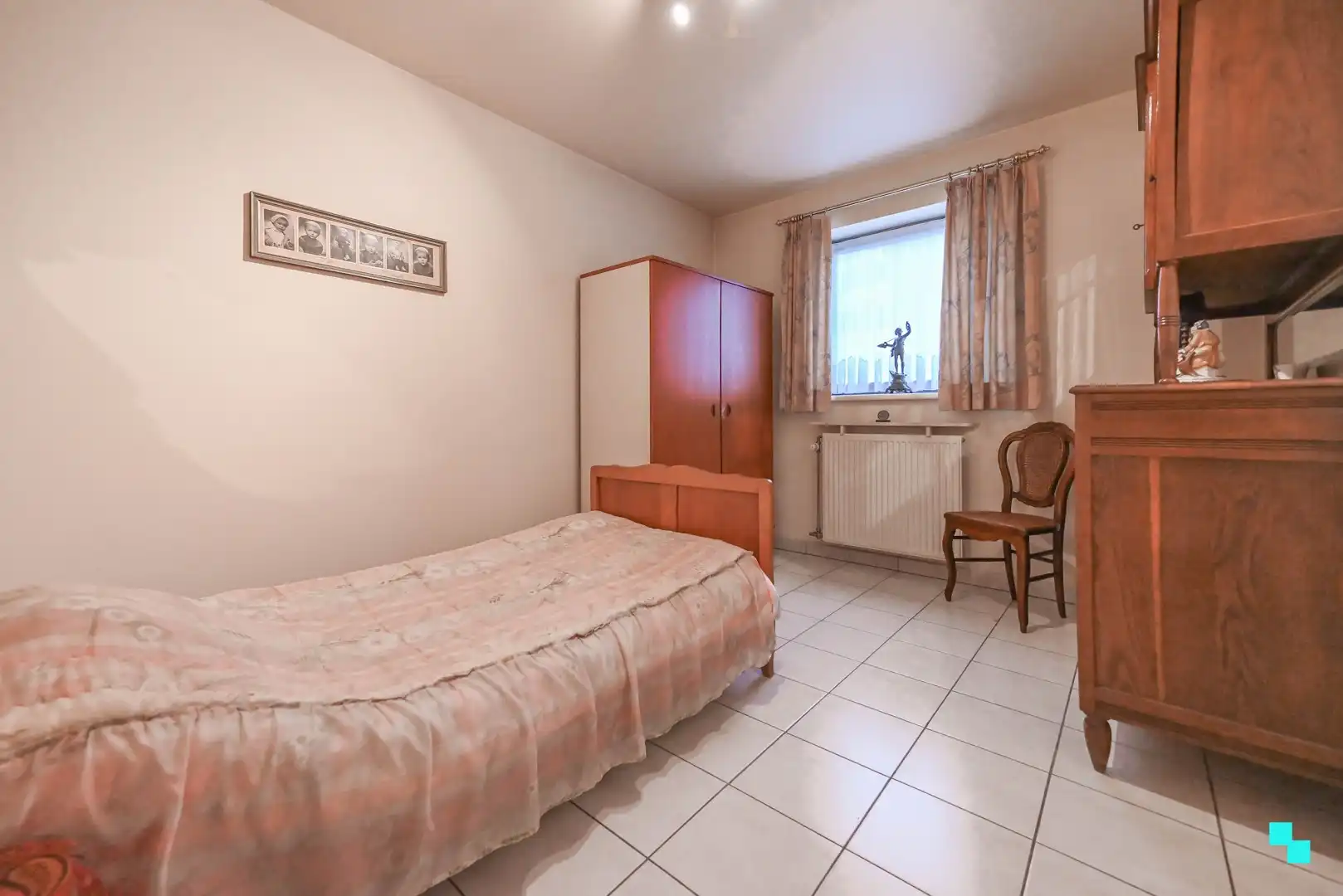 Ruim en instapklaar tweeslaapkamer appartement in hartje Izegem foto 21