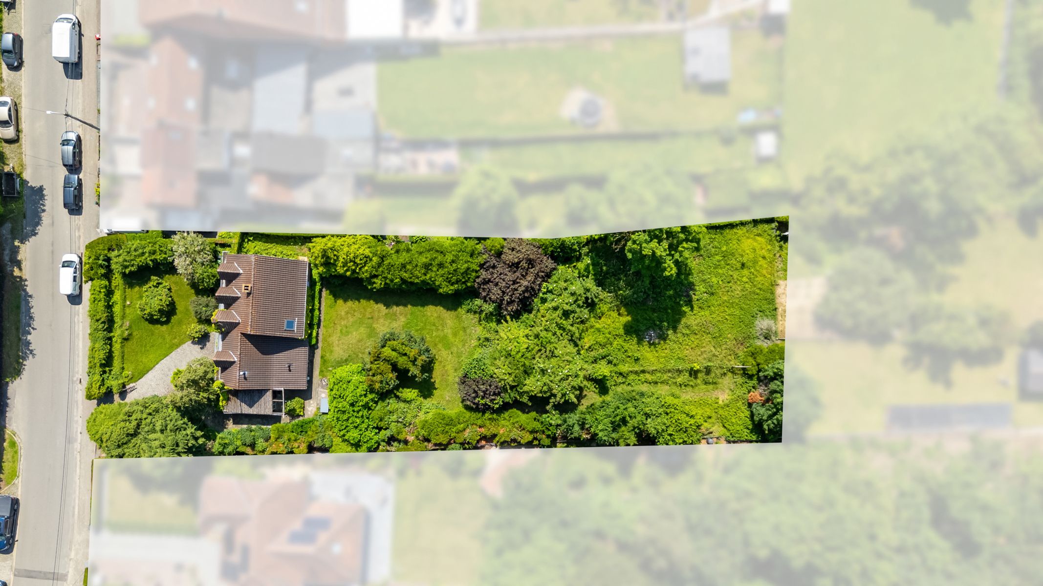 Charmante woning met karakter – ideaal renovatieproject! foto 2