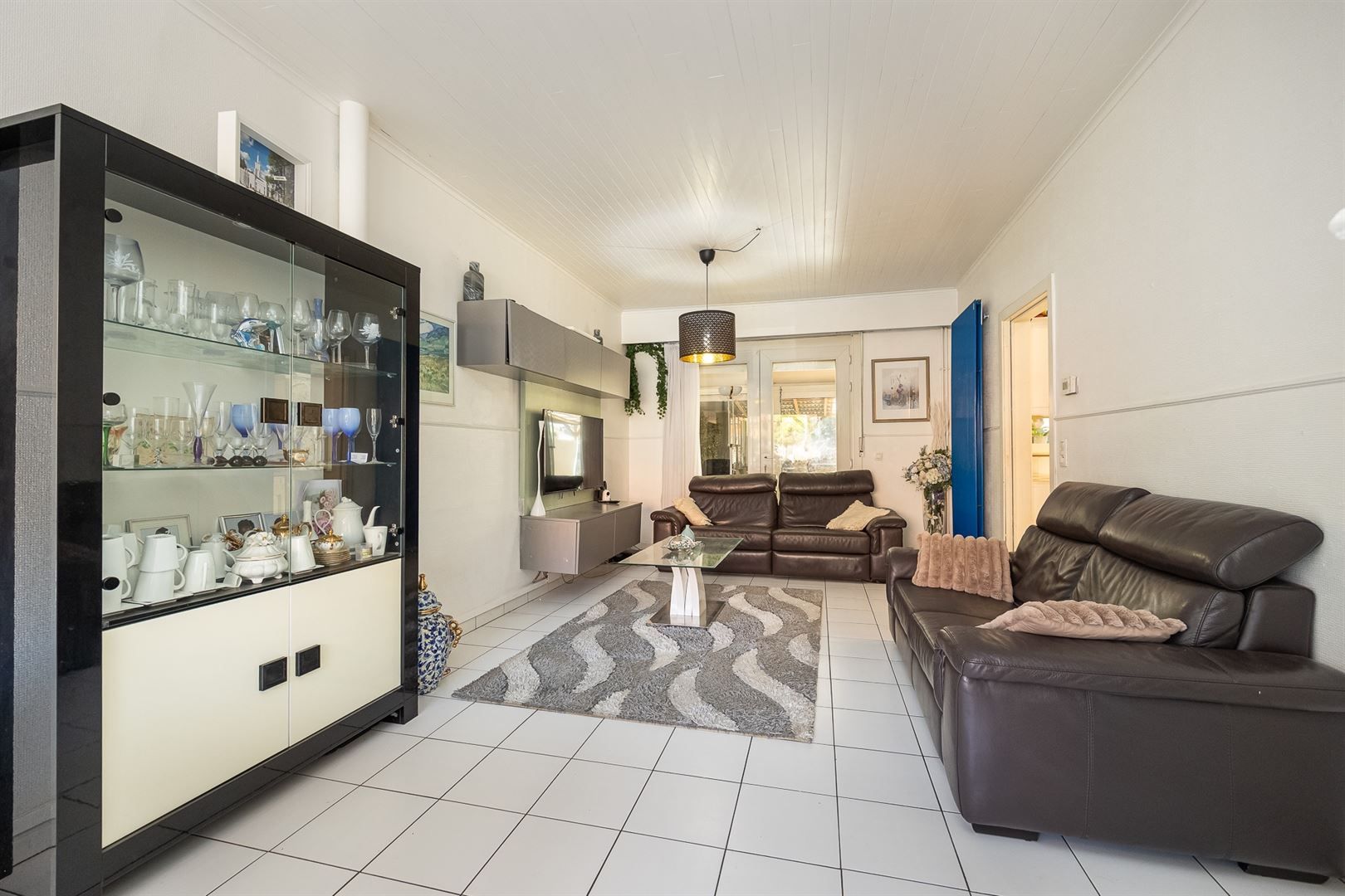 Ruime woning met zuid tuin op toplocatie in de "Bomenwijk". foto 4