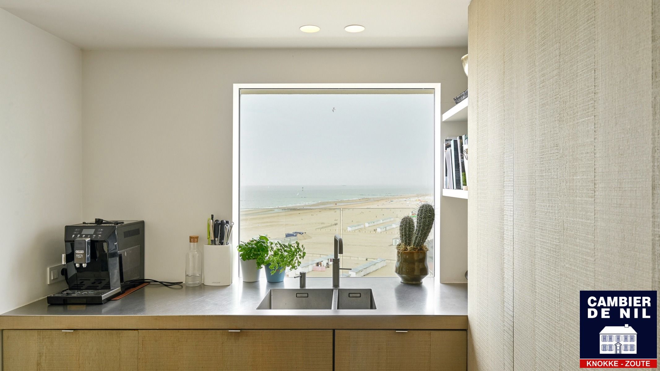 Prachtig hoekappartement met panoramische zichten foto 11