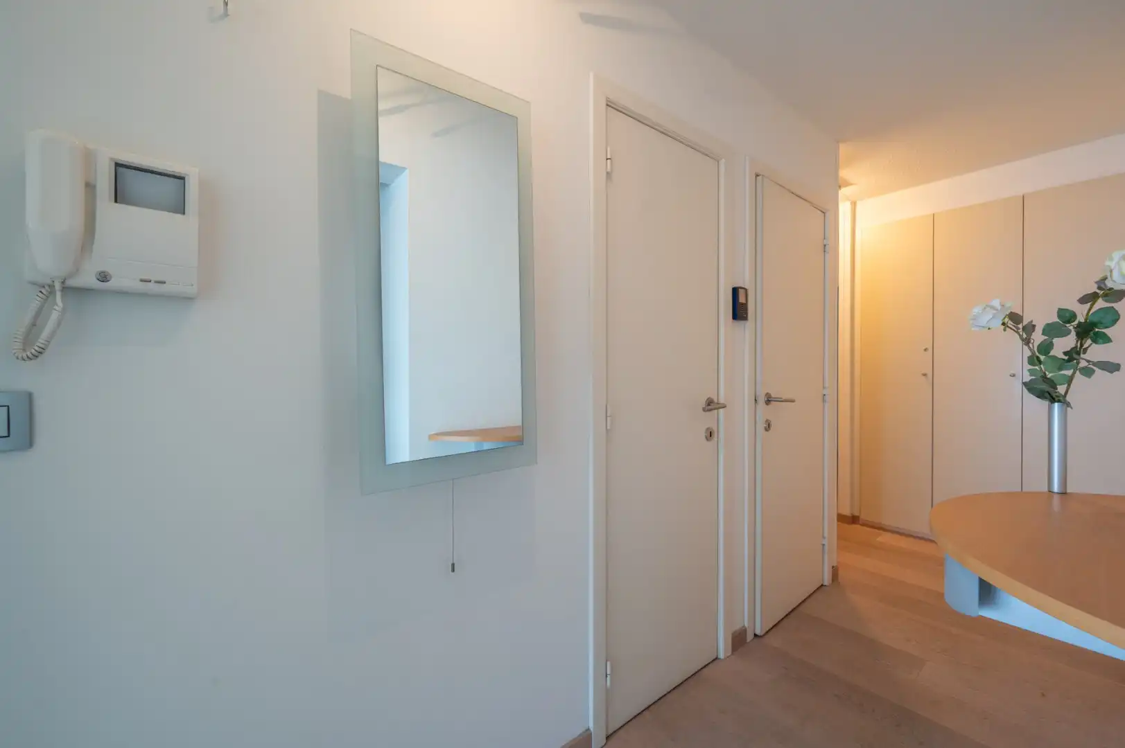 Charmant appartement met 2 slaapkamers op toplocatie vlakbij het strand. foto 10