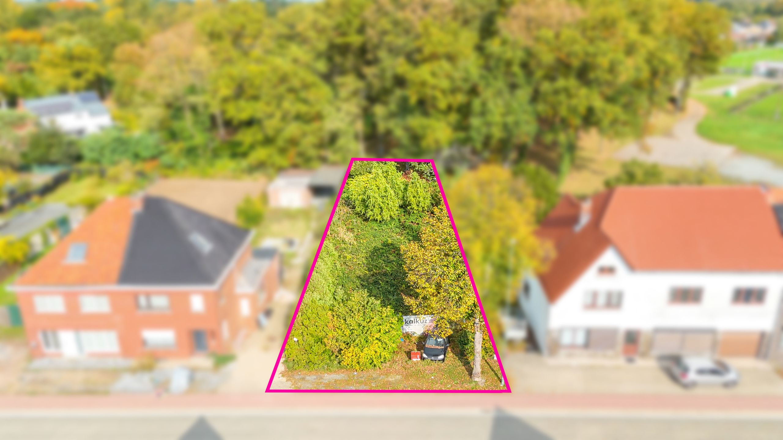 Bouwgrond van 728m² voor Open Bebouwing met vergunde plannen foto 4