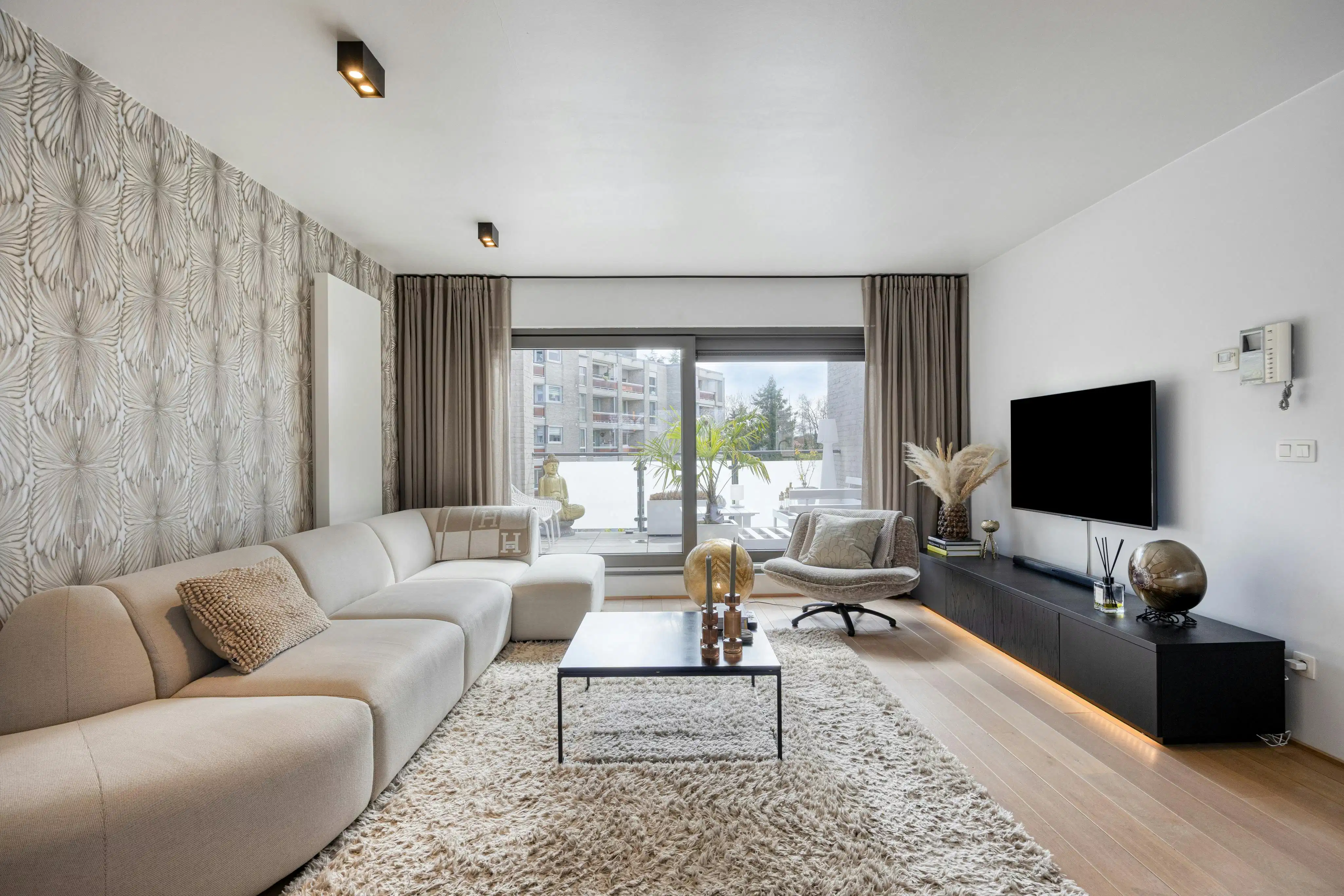 Prachtig appartement met garage te koop in Maaseik foto 3