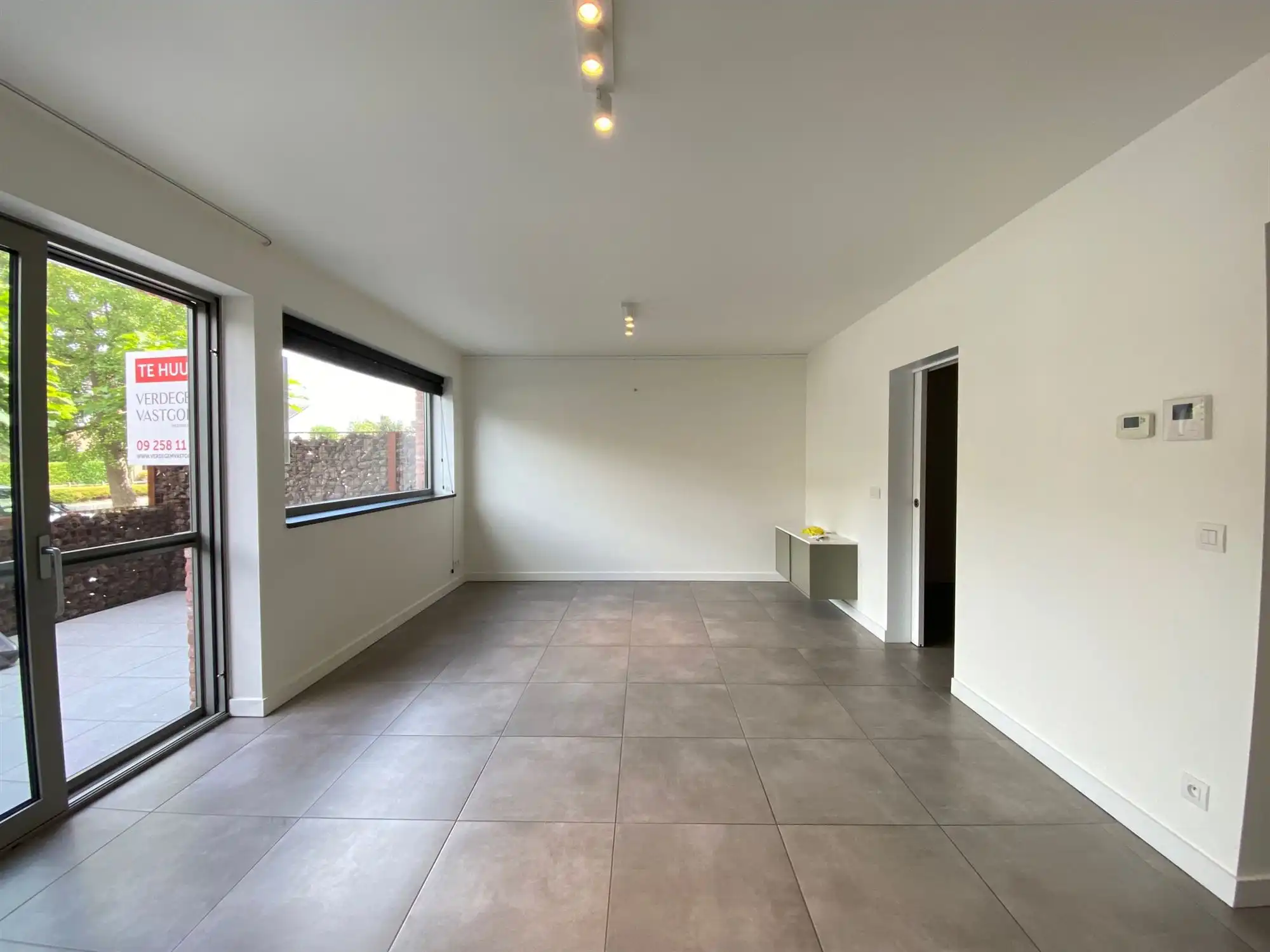 Gelijkvloers appartement met 1 slaapkamer en garage foto 6