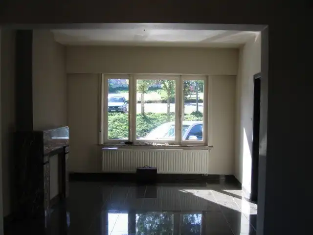 Degelijk gerenoveerde woning gelegen Bolderstraat 54 te ZZ.Bolder. foto 3