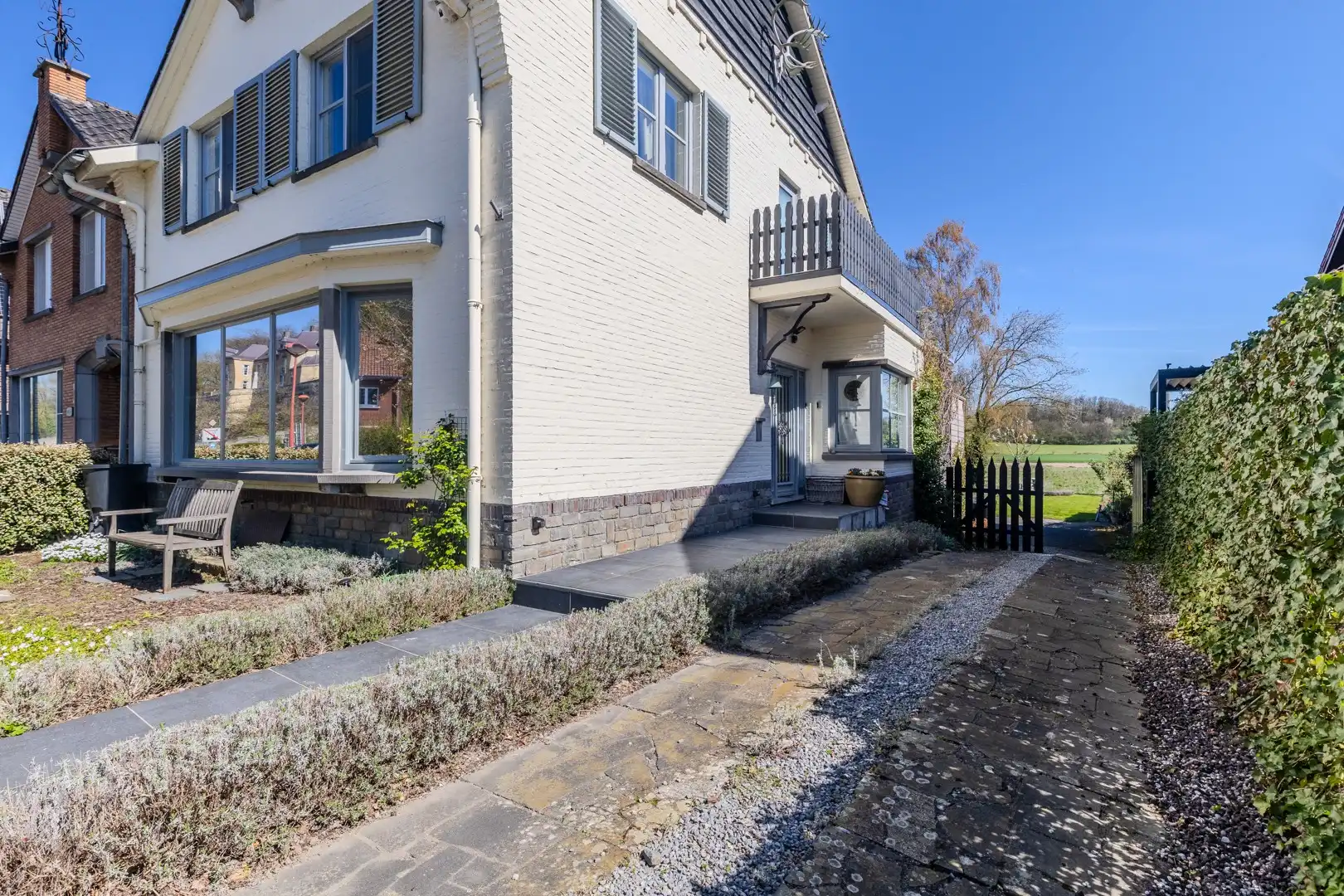 GEZELLIGE WONING MET 3 SLPKS IN KANNE TE KOOP! foto 3