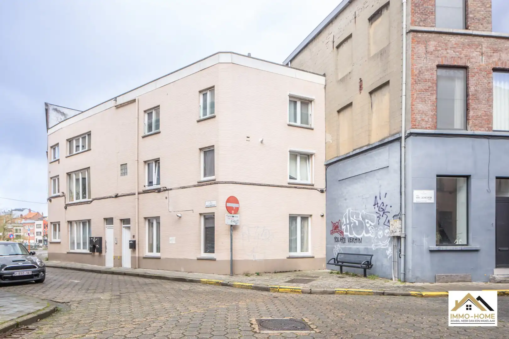 Starterswoning / Investering op topligging nabij historisch centrum te Gent foto {{pictureIndex}}