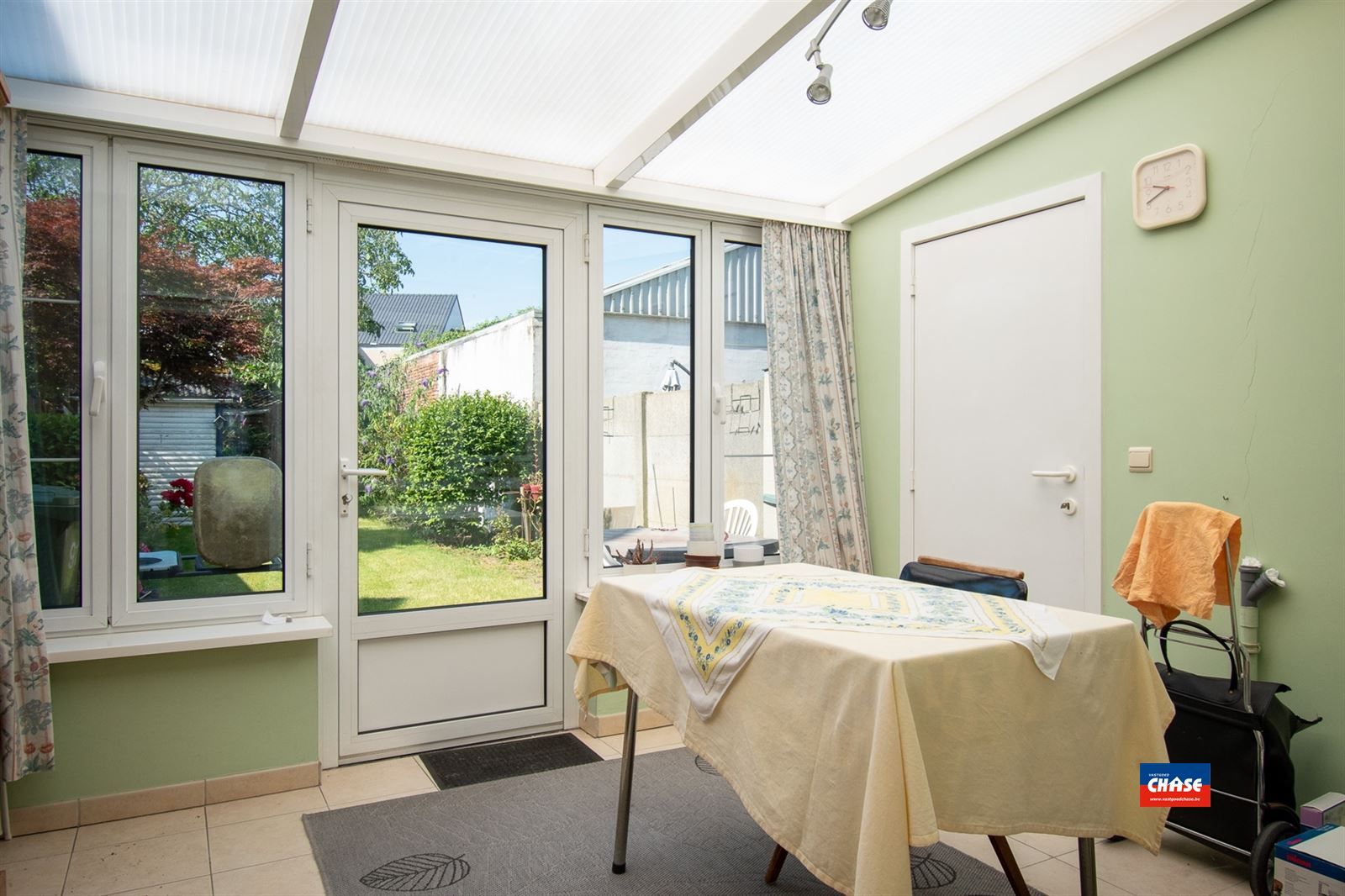 Karaktervolle woning met twee slaapkamers en mooie, zonnige tuin foto 11