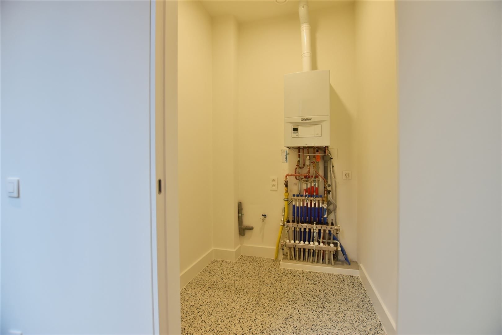 Prachtig luxueus appartement te huur in het bruisende hart van het centrum!  foto 18