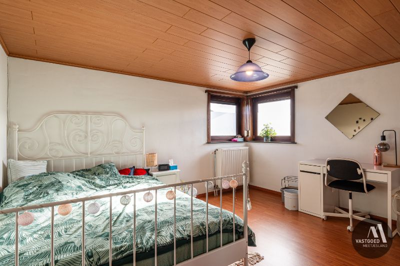 Woning op 591m² met 3 slaapkamers centrum Kleit foto 9