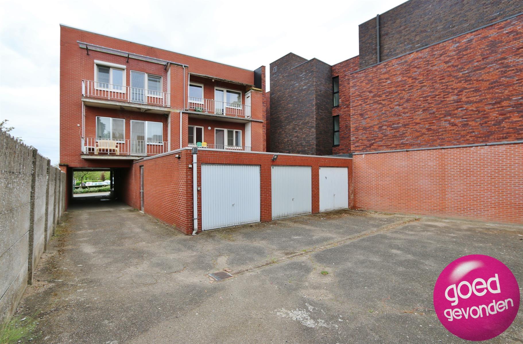 App 2 slk - terras - garage - kelder - centrum foto 18