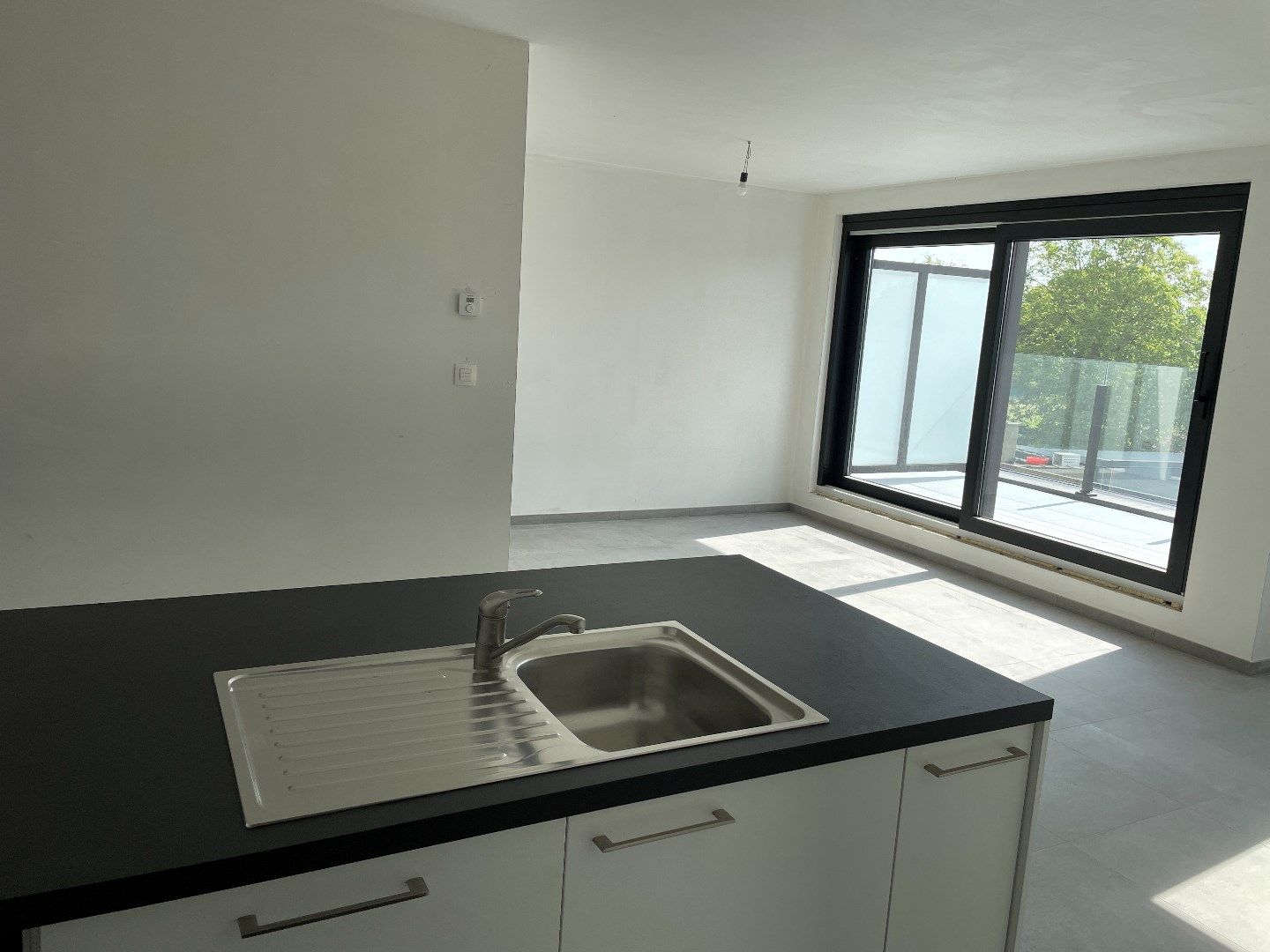 Bijzonder ruim appartement te Kluizen foto 8