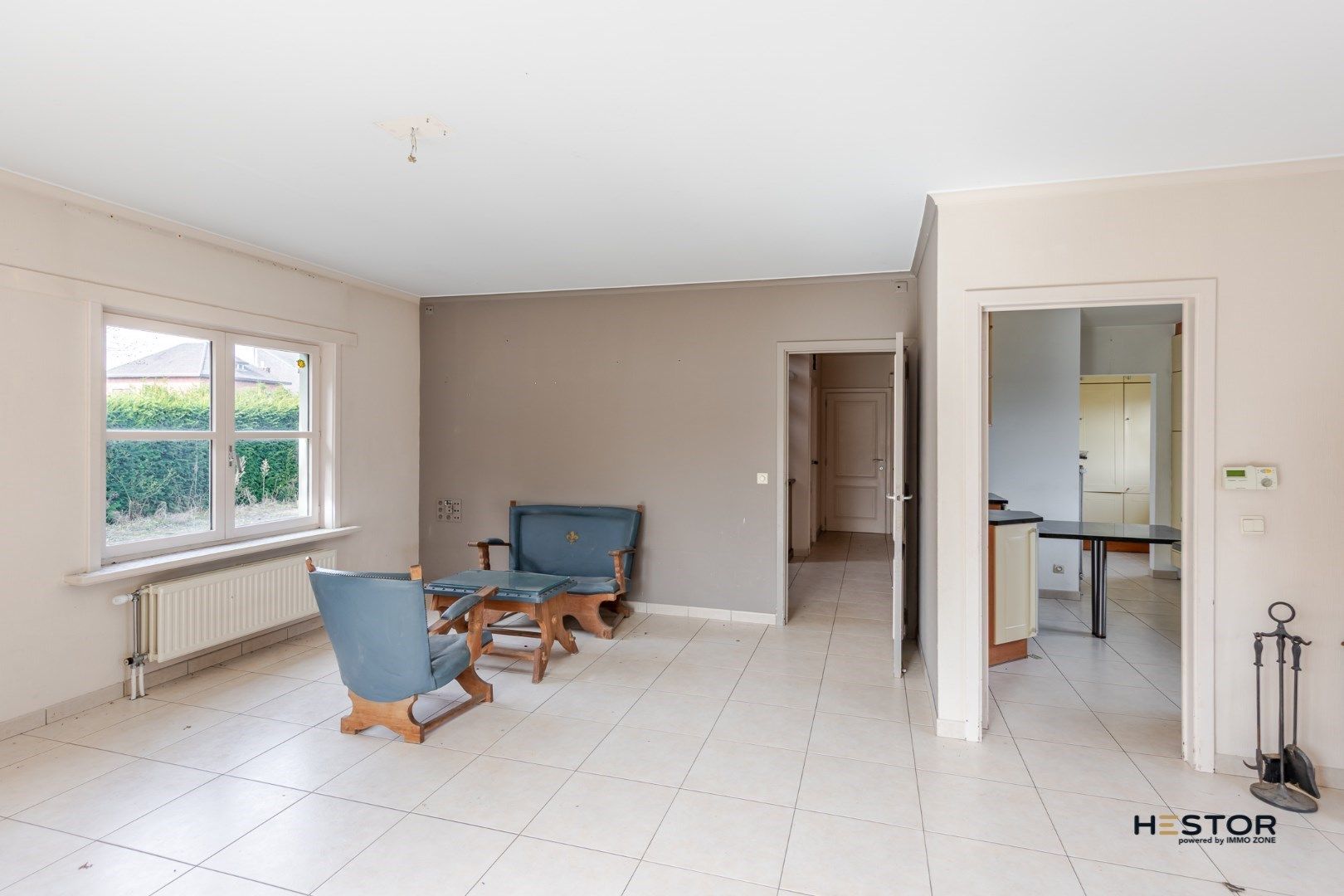 Commercieel gelegen woning met veel mogelijkheden foto 13