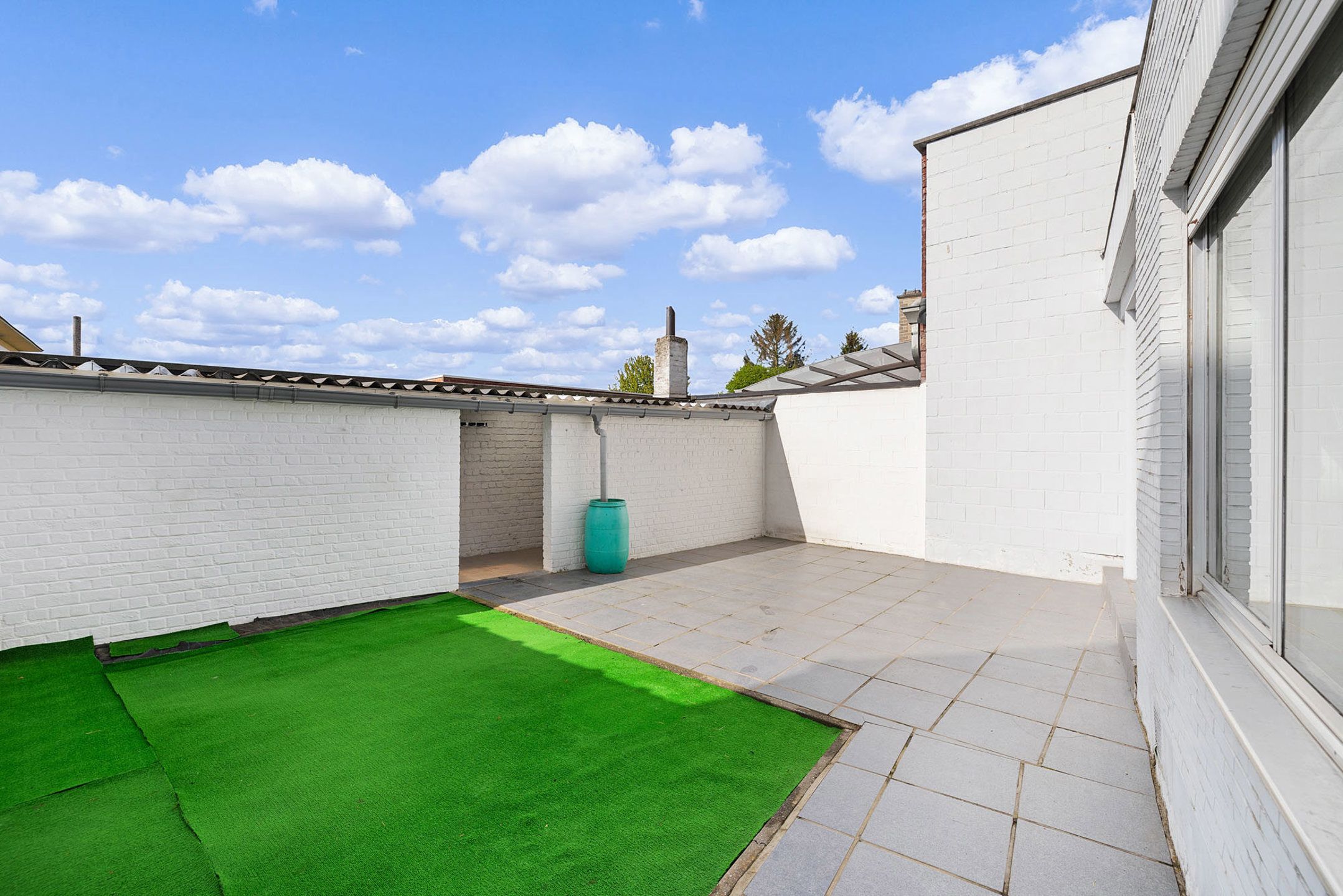 Instapklare woning met ruim terras en 3 slpk te Iddergem foto 26