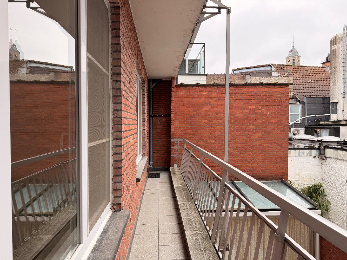 Ruim appartement te huur met 2 slaapkamers op een TOPlocatie te Lier! foto 18