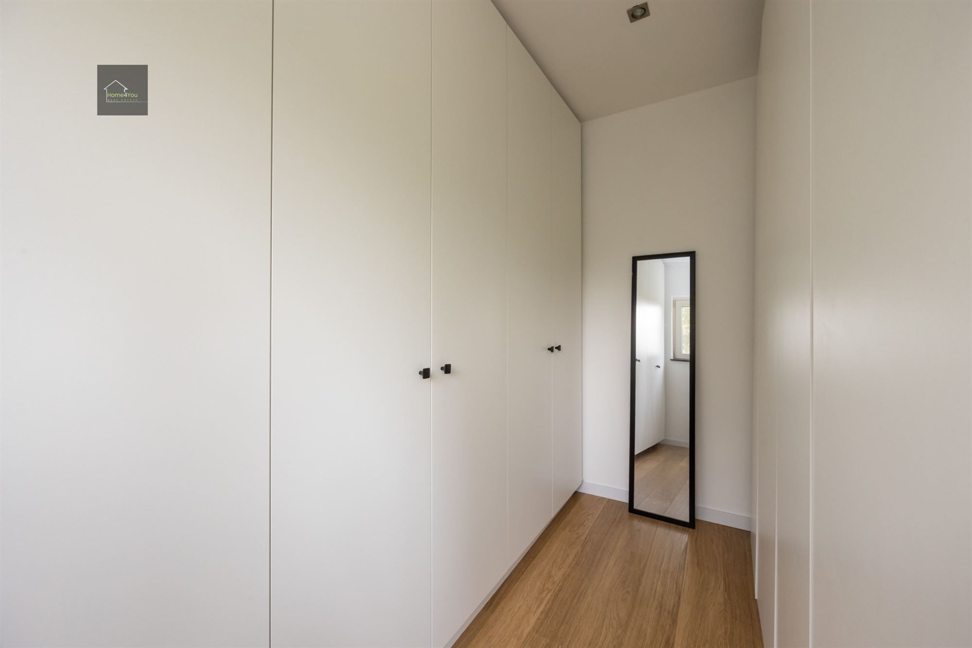Instapklare gezinswoning met 4 slaapkamers en zuid tuin foto 14