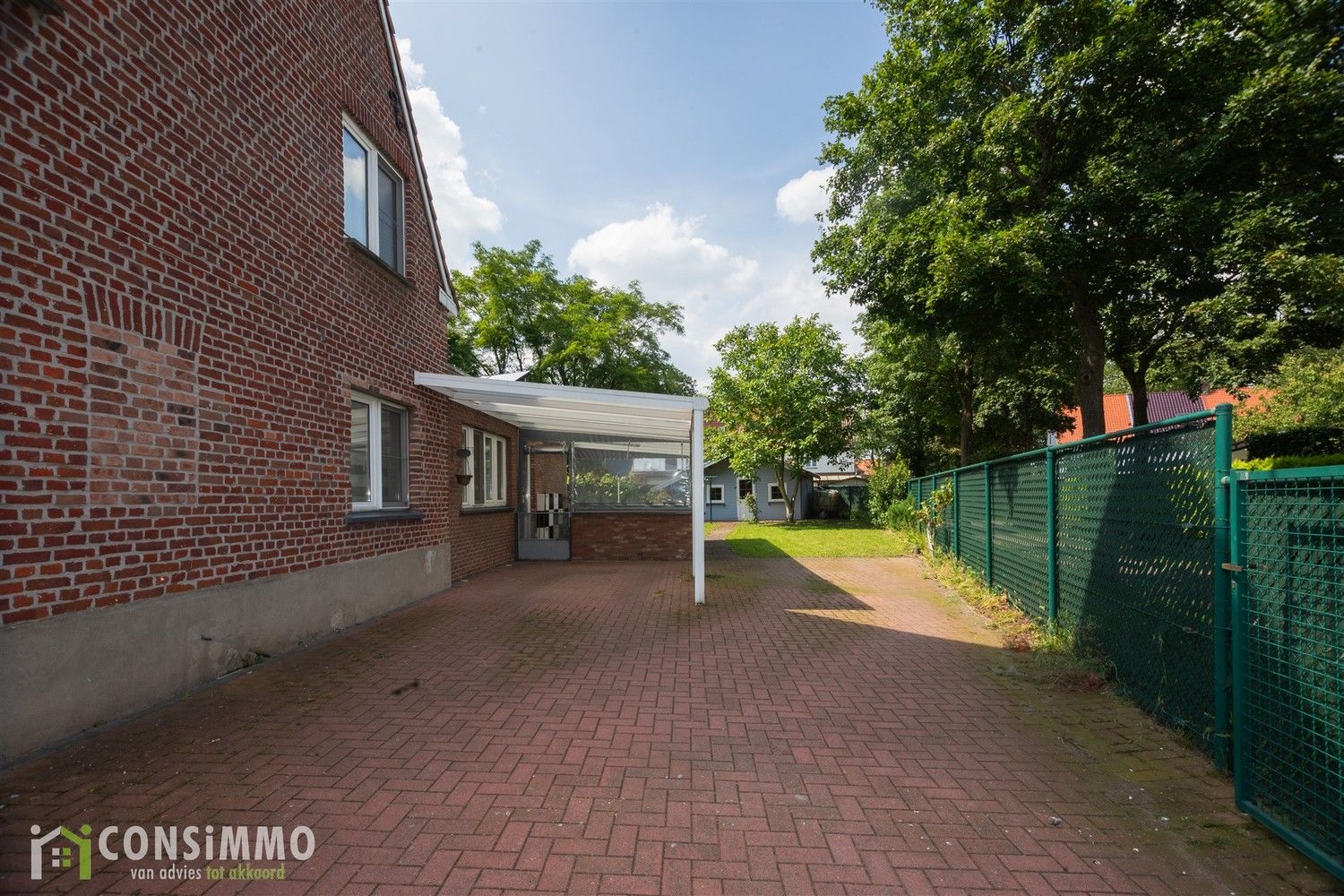 Ruime, instapklare woning met 4 slaapkamers in Genk! foto 23