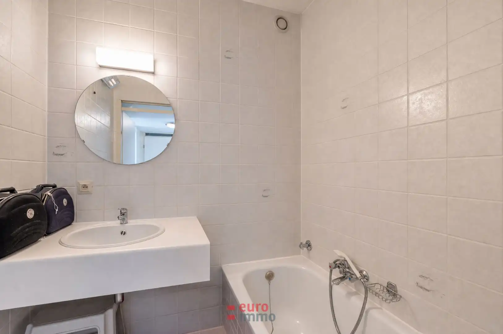 Zéér ruime studio met werkelijk fenomenale zichten! foto 11