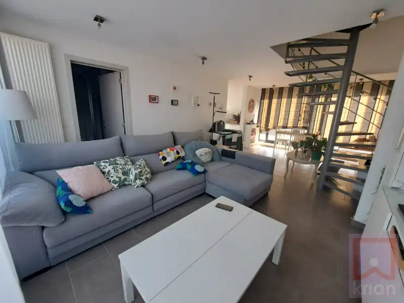 Instapklaar modern dak/duplexappartement (+-111m²) met magnifiek terras, garage en autostaanplaats foto 4