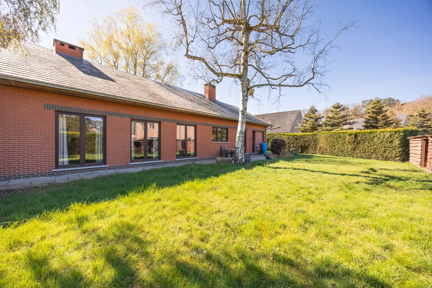 Prachtige woning in rustige wijk nabij groen gebied foto 26