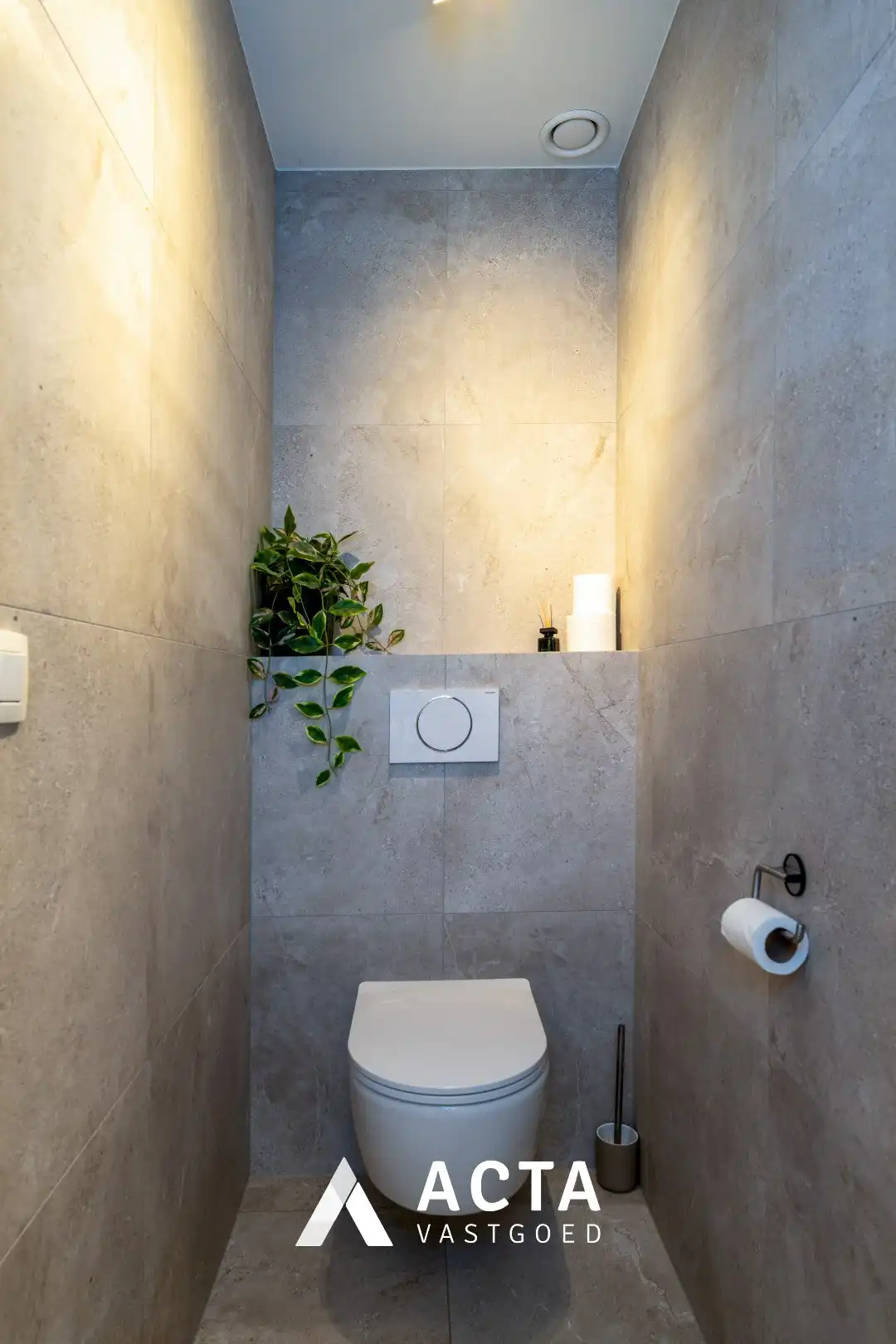 Luxueus gelijkvloersappartement met terras nabij Zeedijk van Mariakerke foto 15