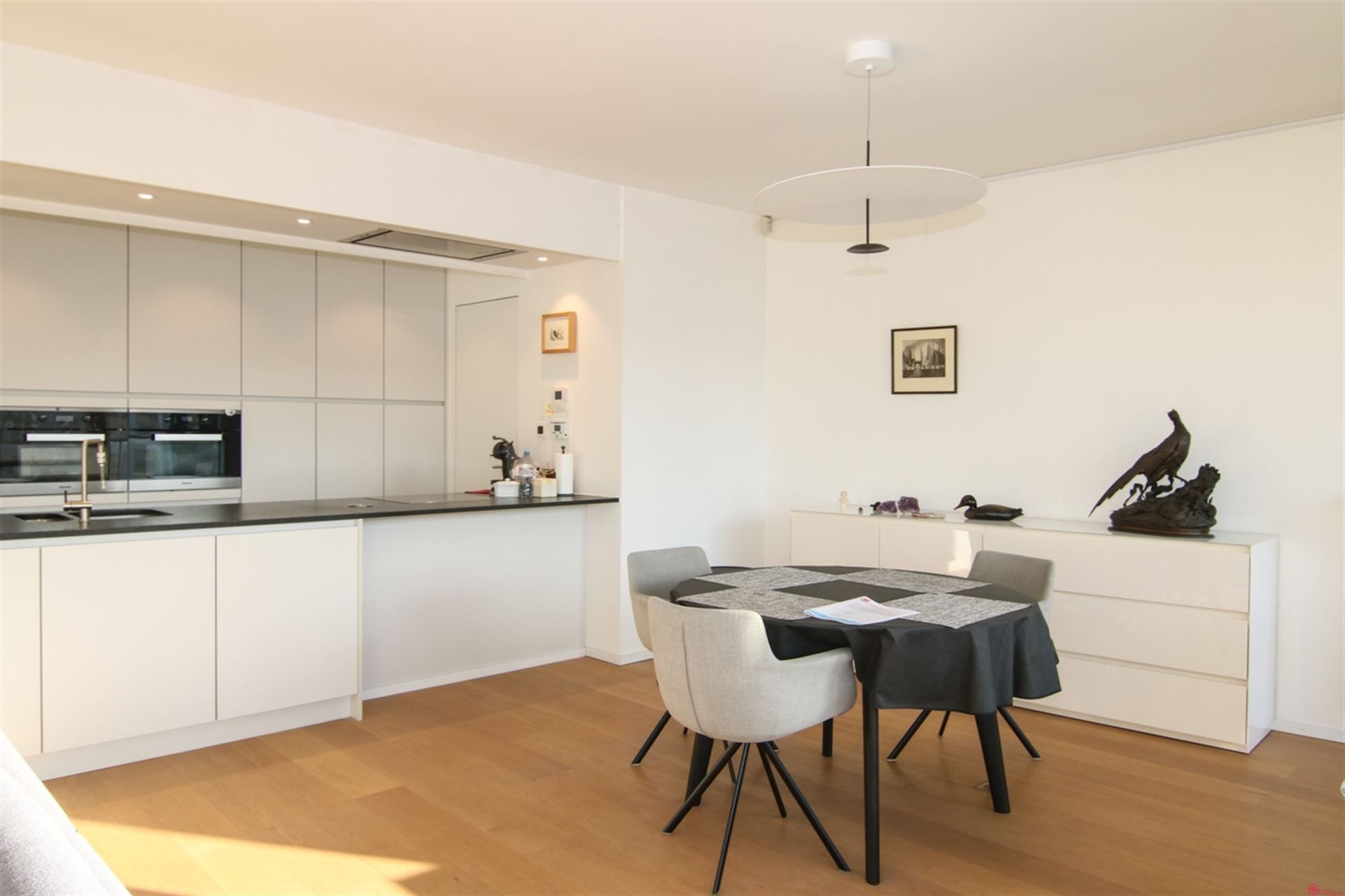 Instapklaar appartement met zonneterras en zicht op de Leie foto 6