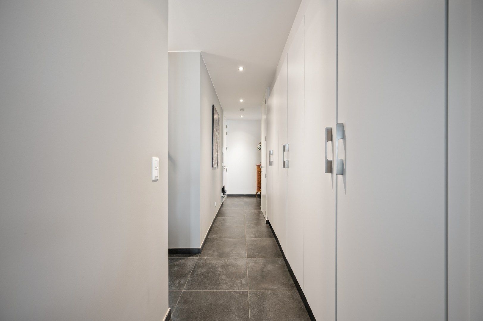 Instapklare, moderne penthouse op de Grote Markt in Tienen foto 14