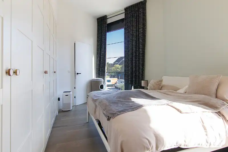 Luxueus ingericht appartement met 2 slaapkamers in de gezelligste straat van Genk foto 17