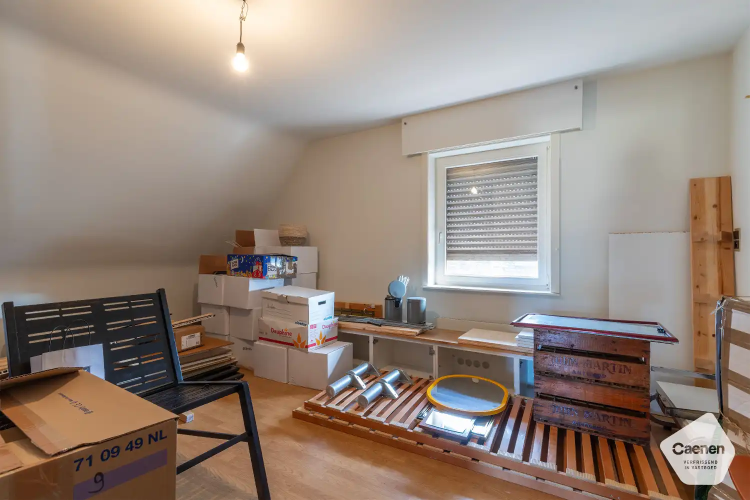 TOP GELEGEN VILLA MET 4 SLAAPKAMERS , GARAGE en onderhoudsvriendelijke tuin met tuinhuis foto 18